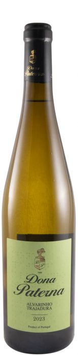 Dona Paterna Alvarinho & Trajadura